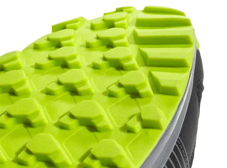 ZAPATILLA HOMBRE ADIDAS HIKING GRIS TERREX TRACEROCKER