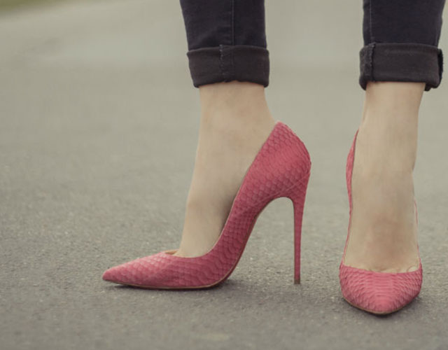 Combina tus zapatos y jeans