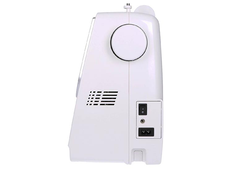 MAQUINA DE COSER COMPUTARIZADA JANOME DC6100 - 3