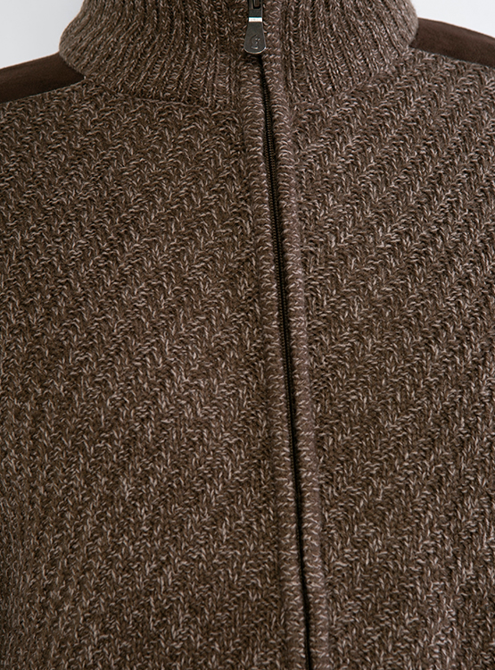 SWEATER KENNETH STEVENS CON CIERRE Y DETALLES EN SUEDE - 4