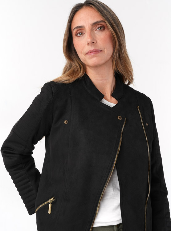 Close Chaqueta