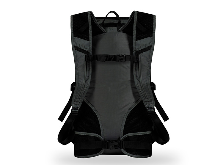 MOCHILA PLEGABLE CARBON GRIS 28LT ATAKAMA - 3