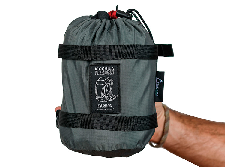 MOCHILA PLEGABLE CARBON GRIS 28LT ATAKAMA - 5