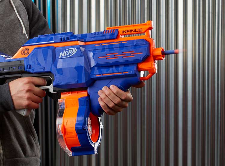LANZADOR DE DARDOS NERF INFINUS