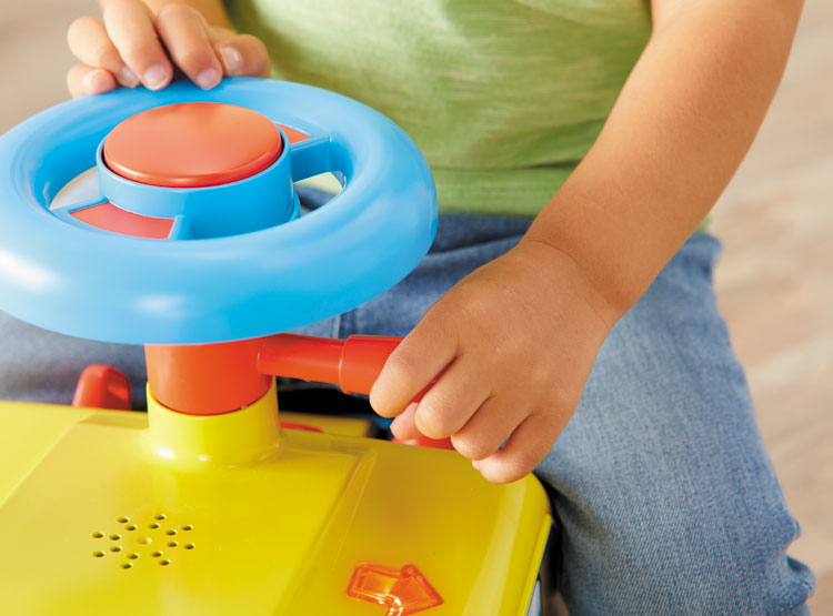 Ripley CORREPASILLOS LITTLE BABY BUM WHEELS THE BUS SCOOT