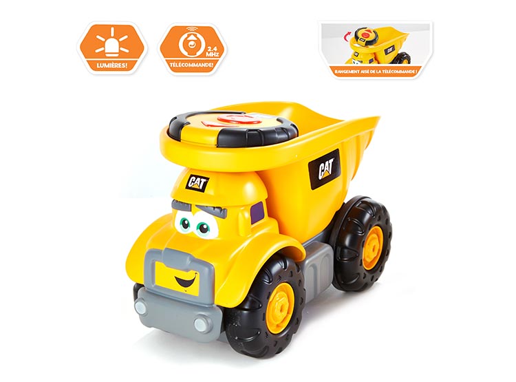 CAT JUNIOR CREW LIL’ MIGHTY RC WHEEL LOADER - 1