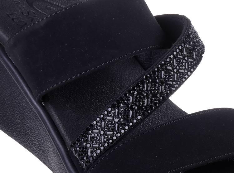 SANDALIAS MUJER SKECHERS NEGRO RUMBLE ON - 2