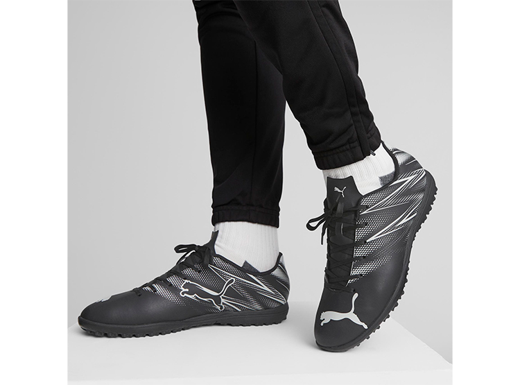 ZAPATILLAS HOMBRE PUMA FÚTBOL NEGRO ATTACANTO TT - 7