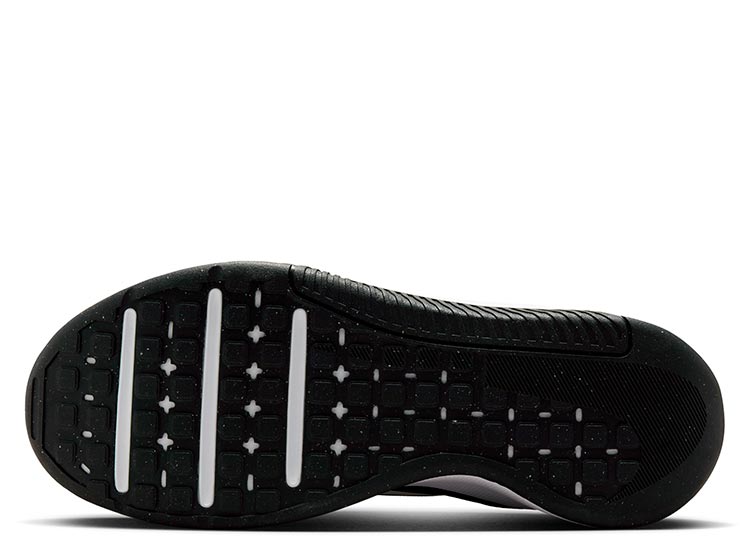 ZAPATILLAS HOMBRE NIKE TRAINING NEGRO MC TRAINER 3 - 6