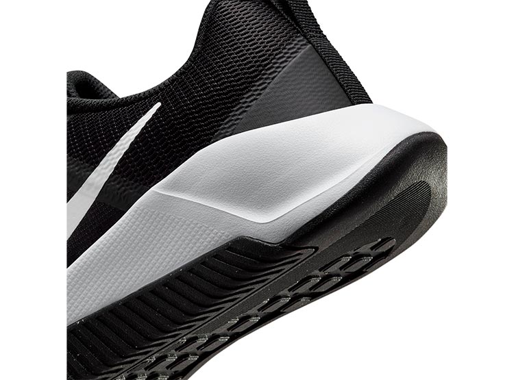 ZAPATILLAS HOMBRE NIKE TRAINING NEGRO MC TRAINER 3 - 8