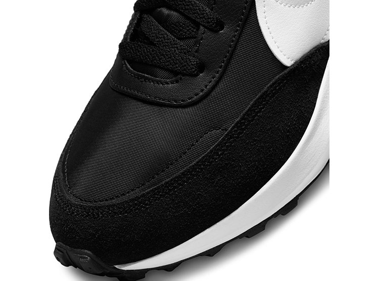 ZAPATILLAS HOMBRE NIKE URBANO NEGRO WAFFLE DEBUT - 6
