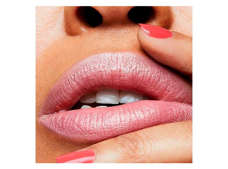 LABIAL MAC FROST LIPSTICK - 3