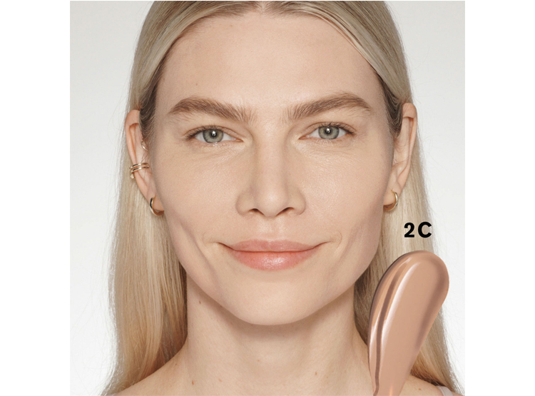 CORRECTOR ESTÉE LAUDER FUTURIST SOFT TOUCH BRIGHTENING SKINCEALER 6 ML - 2