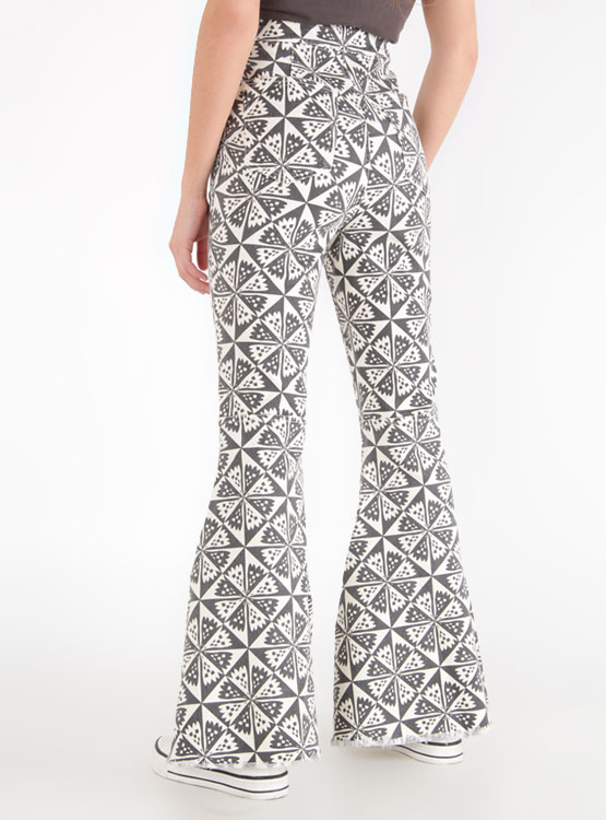 PANTALON BARBADOS FLARE PRINTEADO - 3