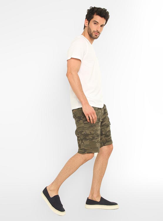 Detroit: Textured Bermudas in a relaxed fit - Blue | s.Oliver