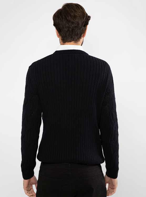 Pavarel Sweater
