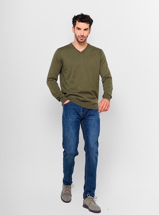 SWEATER CACHAREL CUELLO EN V - 4