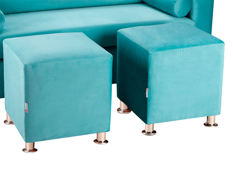SET DE MUEBLES BODEVIR SOFÁ VIVO 3 CUERPOS FELPA + POUFS - 4