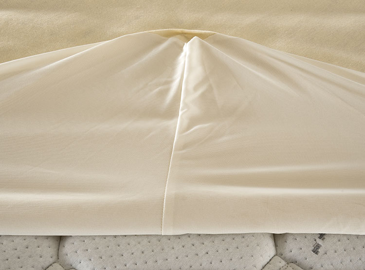 CUBRECOLCHON FLEX 1.5 PLAZAS ALGODÓN CREMA LISO SALUS - 2