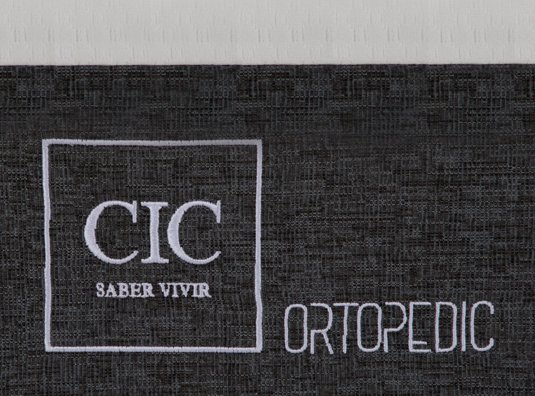 JUEGO DE DORMITORIO CIC CAMA EUROPEA DUBLIN ORTOPEDIC 1.5 PLAZAS + SET GRIS - 8