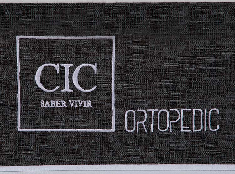 JUEGO DE DORMITORIO CIC CAMA EUROPEA ORTOPEDIC BN 2 PLAZAS + SET VILLARRICA GRIS - 6