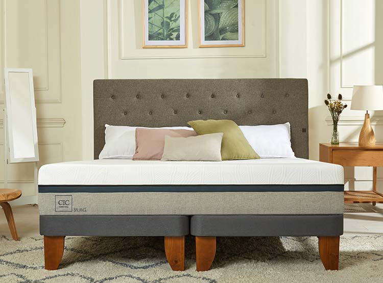 JUEGO DE DORMITORIO CIC CAMA EUROPEA TORINO NEW BALANCE BD 2 PLAZAS + RESPALDO GRIS - 8