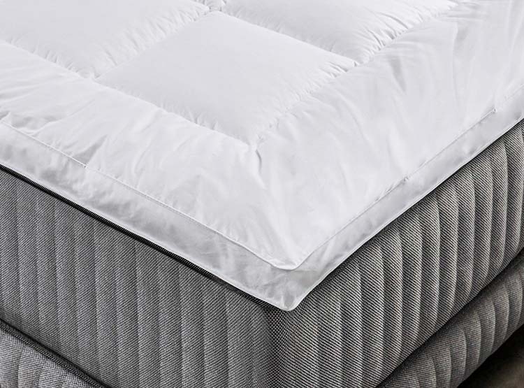 CAMA EUROPEA CANNON HYBRID VISCO KING + TOPPER + ALMOHADAS - 8