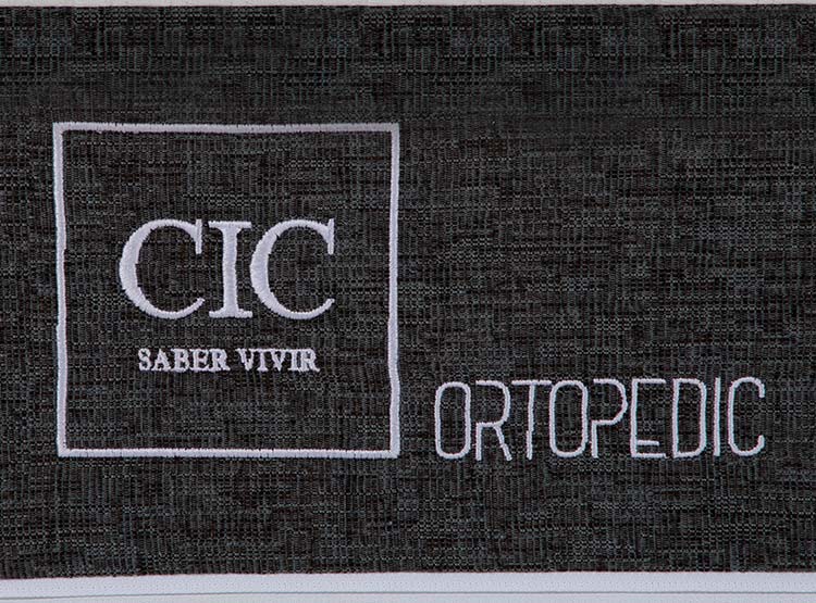 JUEGO DE DORMITORIO CIC CAMA EUROPEA ORTOPEDIC 1.5 PLAZAS + RESPALDO MUNICH MOSTAZA - 5