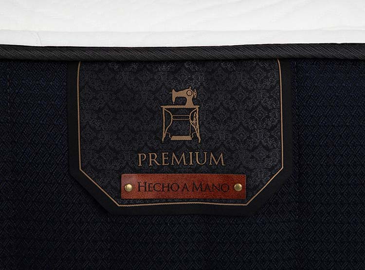 JUEGO DE DORMITORIO CIC CAMA EUROPEA PREMIUM KING + RESPALDO VILLARRICA OLIVO - 7