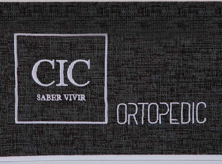 JUEGO DE DORMITORIO CIC CAMA EUROPEA ORTOPEDIC KING + RESPALDO TORINO NEGRO - 7