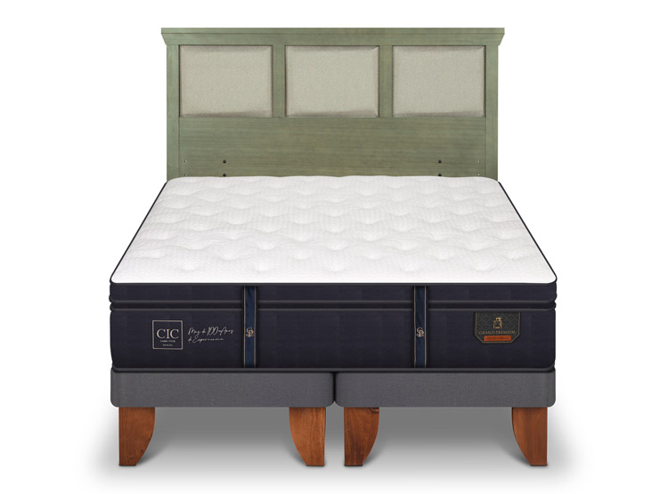 JUEGO DE DORMITORIO CIC CAMA EUROPEA GRAND PREMIUM KING + RESPALDO TORINO OLIVO - 1