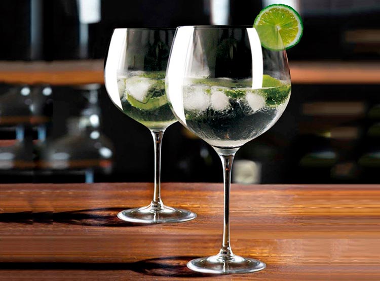 SET 6 COPAS RCR INVINO GIN 670 ML - 4