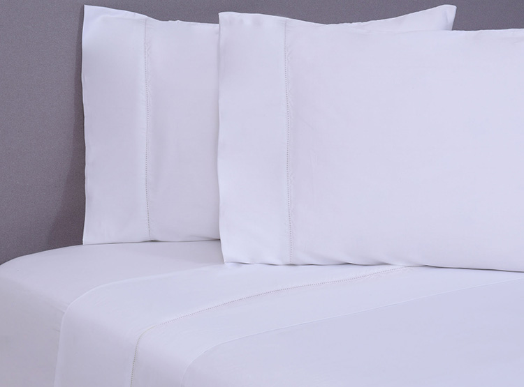 JUEGO DE SABANAS FABRICS LISO BLANCO 400H 2 PL - 1
