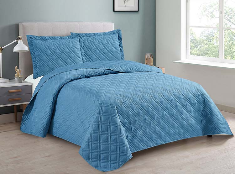 CUBRECAMA QUILT ANDES 1.5 PLAZAS AZUL LISO