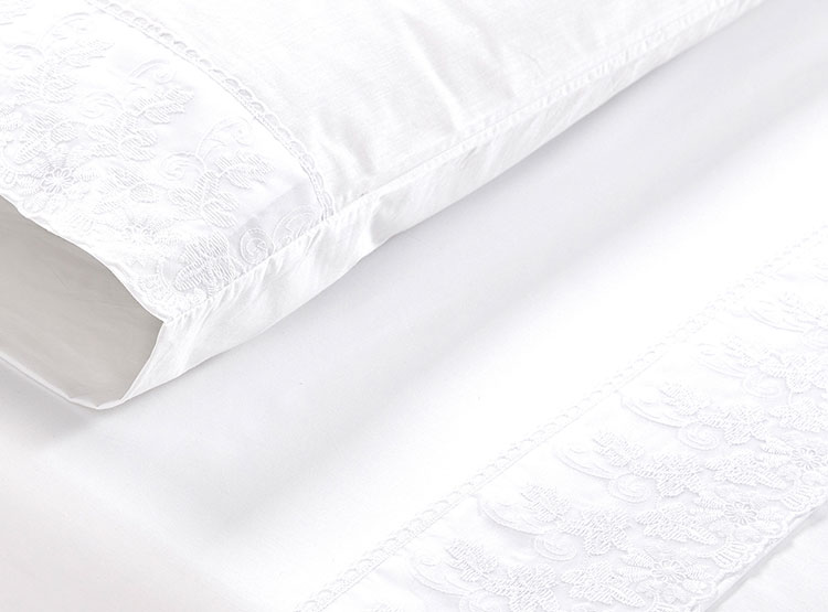 Ripley JUEGO DE SABANAS DIB BRODERIE PAMPLONA BLANCO SUPER KING