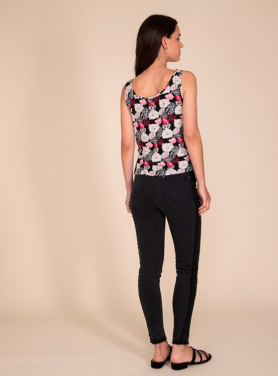 POLERA ASH ESTAMPADO TELA JERSEY ACANALADO - 2