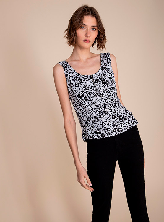 POLERA ASH ESTAMPADO TELA JERSEY ACANALADO - 3