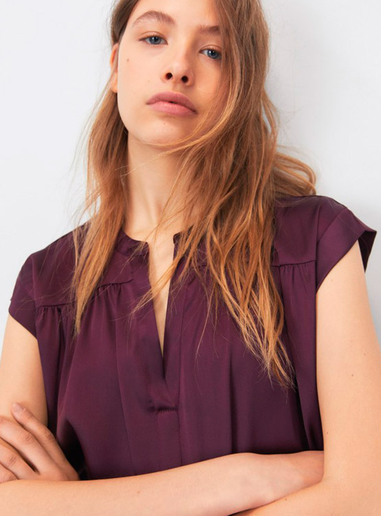 BLUSA SFERA SATINADA MANGA CORTA - 4