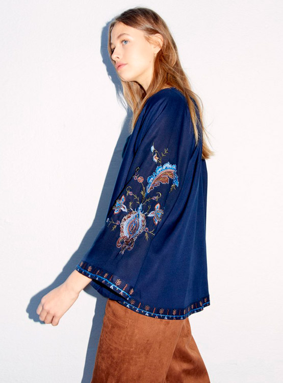 BLUSA SFERA KIMONO AMPLIO BORDADO - 3
