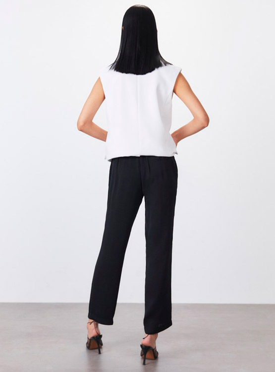 PANTALON SFERA LISO FLUIDO CIERRE DE CORDONES - 3