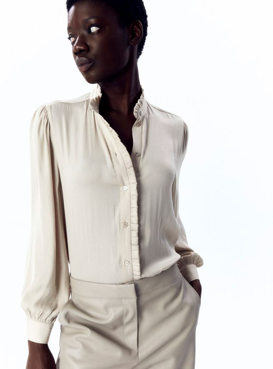 BLUSA SFERA CUELLO VUELO - 2