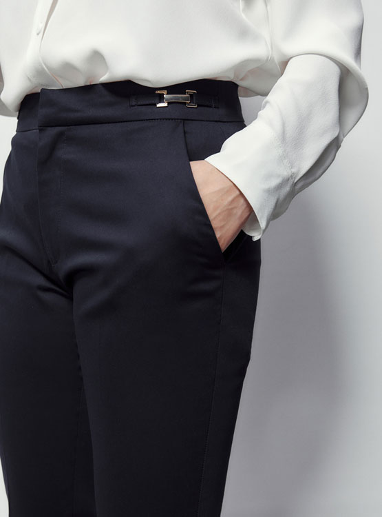 PANTALÓN MUJER SFERA CAPRI CON HEBILLA - 5