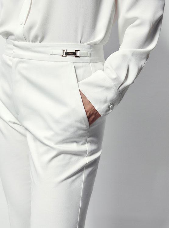 PANTALÓN MUJER SFERA CAPRI CON HEBILLA - 5