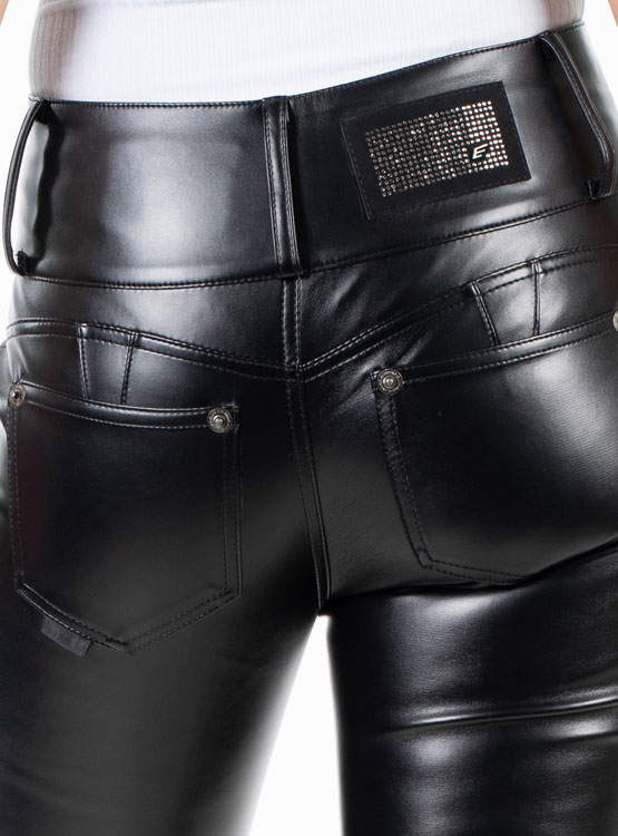 PANTALÓN MUJER ELLUS ECOCUERO - 5