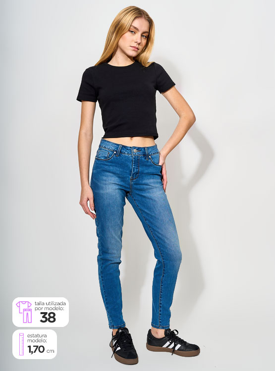 Pepe Jeans Pantaloncini Donna Slim Crop LW - Jeans Corti Vita Bassa In Lavaggio Celeste
