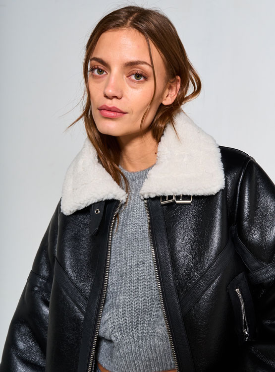 Pull Tally Weijl Noir, Taille XS - Col En V - En Acrylique - Occasion Impeccable