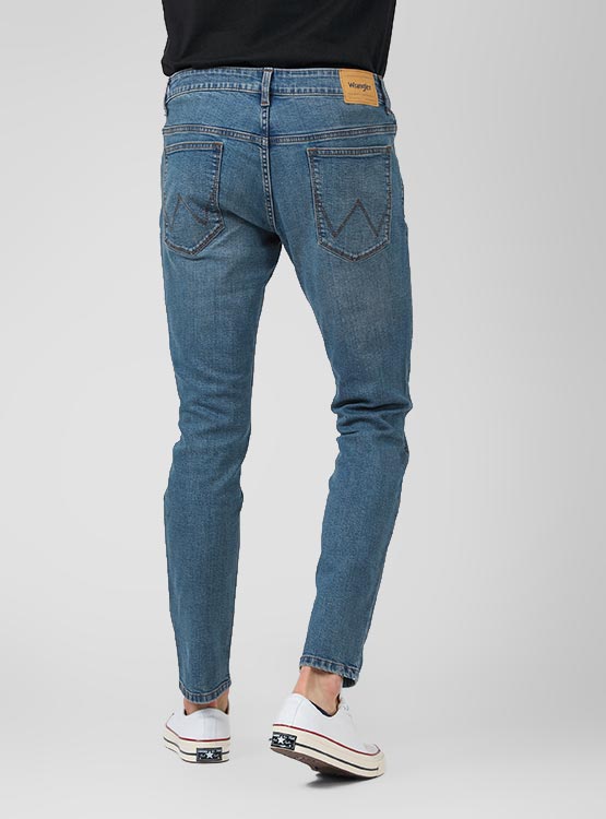 Jeans Skinny Wrangler Donna Bespoke Rae – Vita Alta – Elasticizzati – Colore Scuro (72% Cotone)