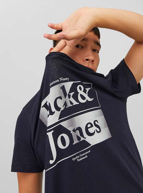 POLERA ALGODÓN HOMBRE JACK & JONES ESTAMPADA - 4